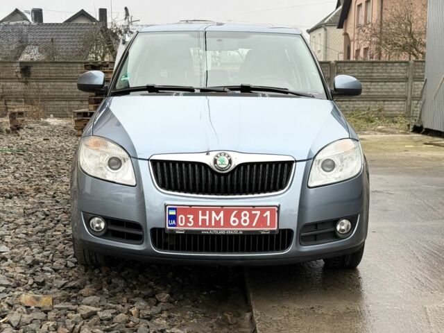 Шкода Фабия, объемом двигателя 1.2 л и пробегом 152 тыс. км за 4500 $, фото 1 на Automoto.ua