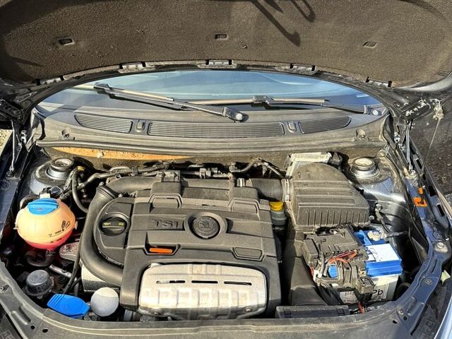 Шкода Фабия, объемом двигателя 1.4 л и пробегом 190 тыс. км за 8300 $, фото 6 на Automoto.ua