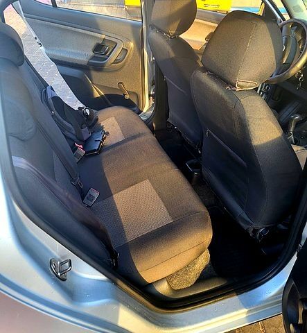 Шкода Фабия, объемом двигателя 1.2 л и пробегом 195 тыс. км за 4500 $, фото 4 на Automoto.ua