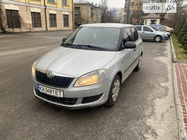 Шкода Фабія, об'ємом двигуна 1.2 л та пробігом 221 тис. км за 4900 $, фото 19 на Automoto.ua