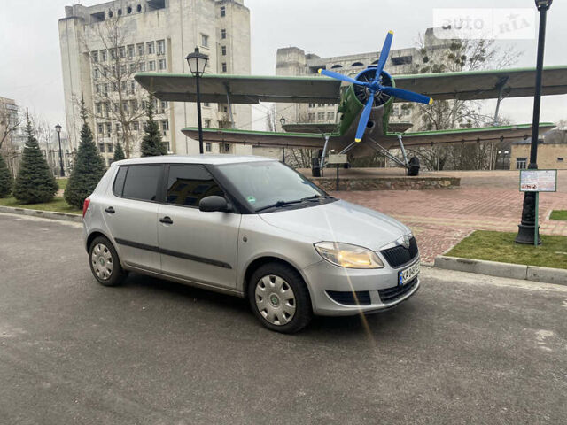 Шкода Фабія, об'ємом двигуна 1.2 л та пробігом 221 тис. км за 4900 $, фото 25 на Automoto.ua