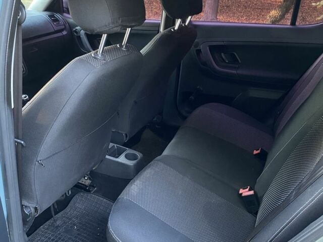 Шкода Фабия, объемом двигателя 1.4 л и пробегом 198 тыс. км за 5100 $, фото 5 на Automoto.ua