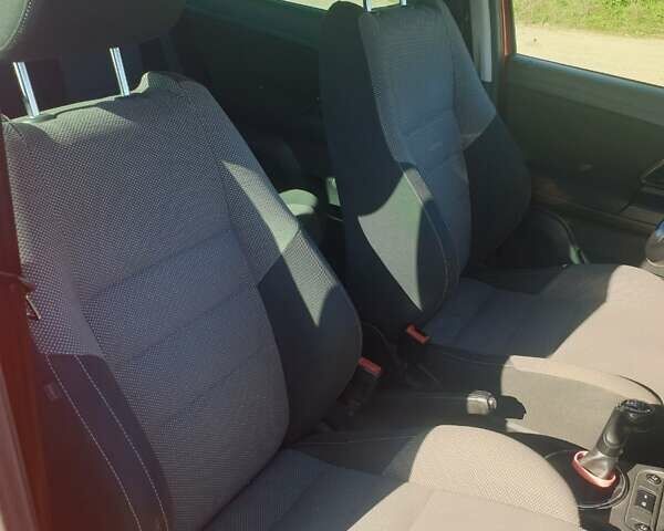 Шкода Фабия, объемом двигателя 1.6 л и пробегом 247 тыс. км за 5600 $, фото 15 на Automoto.ua