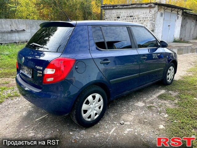 Шкода Фабия, объемом двигателя 1.2 л и пробегом 155 тыс. км за 5700 $, фото 2 на Automoto.ua