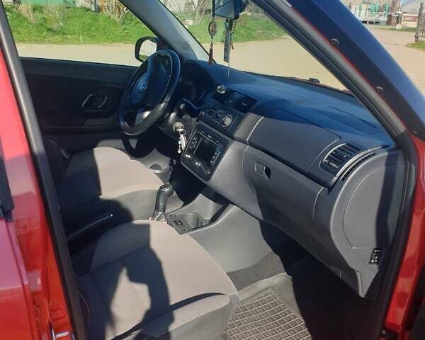 Шкода Фабия, объемом двигателя 1.6 л и пробегом 247 тыс. км за 5600 $, фото 14 на Automoto.ua