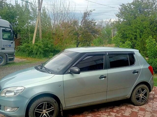 Шкода Фабия, объемом двигателя 1.2 л и пробегом 0 тыс. км за 4200 $, фото 6 на Automoto.ua