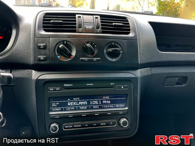Шкода Фабия, объемом двигателя 1.2 л и пробегом 155 тыс. км за 5700 $, фото 11 на Automoto.ua