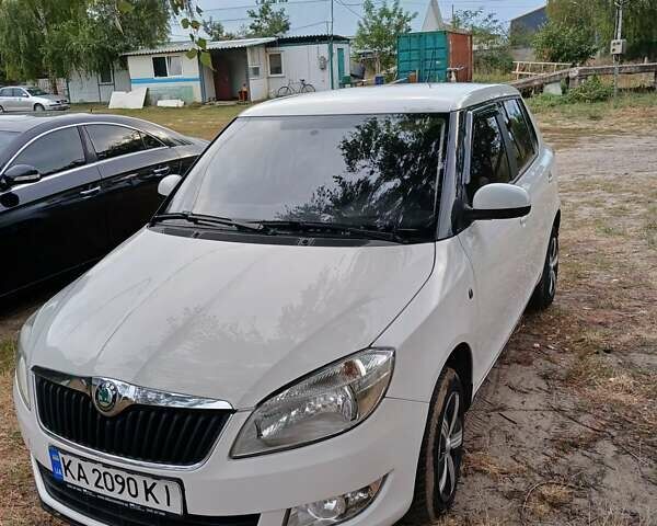 Шкода Фабия, объемом двигателя 1.4 л и пробегом 149 тыс. км за 5700 $, фото 5 на Automoto.ua