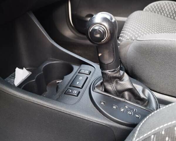 Шкода Фабія, об'ємом двигуна 1.4 л та пробігом 199 тис. км за 8500 $, фото 31 на Automoto.ua