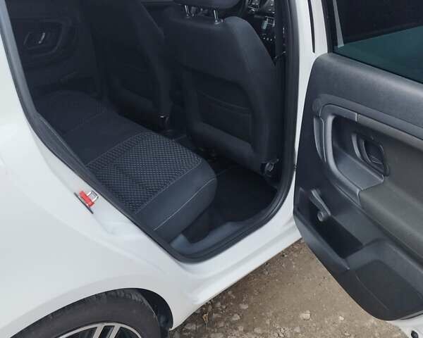 Шкода Фабія, об'ємом двигуна 1.4 л та пробігом 199 тис. км за 8500 $, фото 20 на Automoto.ua