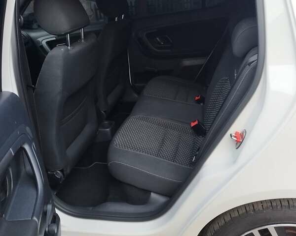 Шкода Фабія, об'ємом двигуна 1.4 л та пробігом 199 тис. км за 8500 $, фото 18 на Automoto.ua