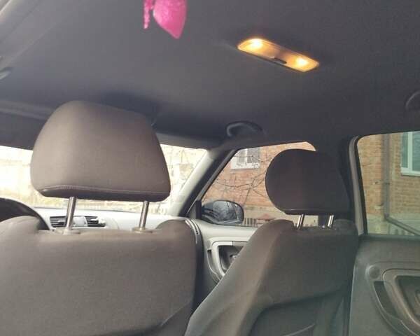 Шкода Фабія, об'ємом двигуна 1.4 л та пробігом 199 тис. км за 8500 $, фото 33 на Automoto.ua