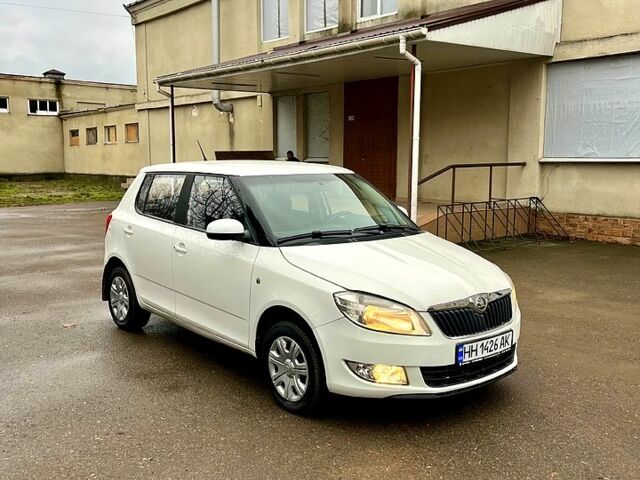 Шкода Фабия, объемом двигателя 1.4 л и пробегом 221 тыс. км за 5200 $, фото 2 на Automoto.ua