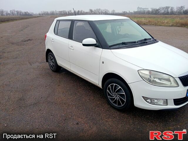 Шкода Фабия, объемом двигателя 14 л и пробегом 280 тыс. км за 4900 $, фото 1 на Automoto.ua