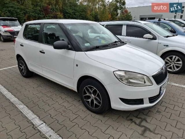Шкода Фабія, об'ємом двигуна 1.6 л та пробігом 243 тис. км за 6450 $, фото 1 на Automoto.ua