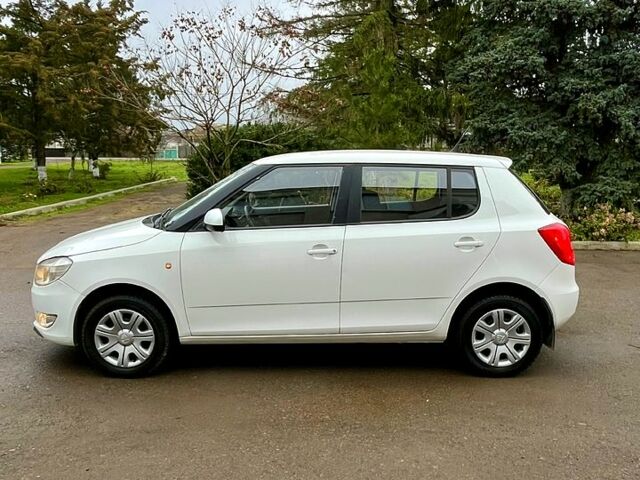 Шкода Фабия, объемом двигателя 1.4 л и пробегом 221 тыс. км за 5200 $, фото 6 на Automoto.ua