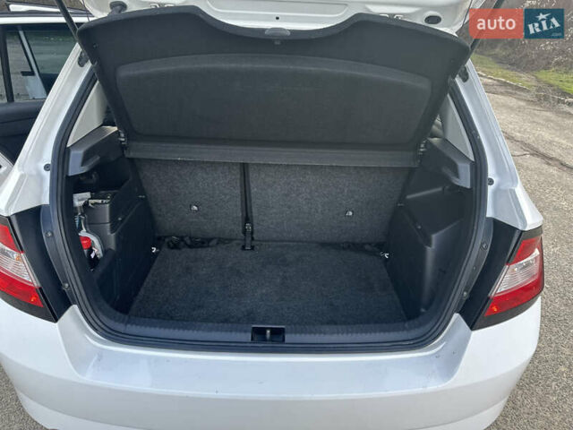 Шкода Фабия, объемом двигателя 1.4 л и пробегом 212 тыс. км за 7600 $, фото 11 на Automoto.ua
