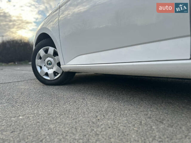 Шкода Фабия, объемом двигателя 1.4 л и пробегом 212 тыс. км за 7600 $, фото 36 на Automoto.ua