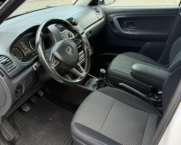 Шкода Фабия, объемом двигателя 1.6 л и пробегом 250 тыс. км за 6300 $, фото 16 на Automoto.ua