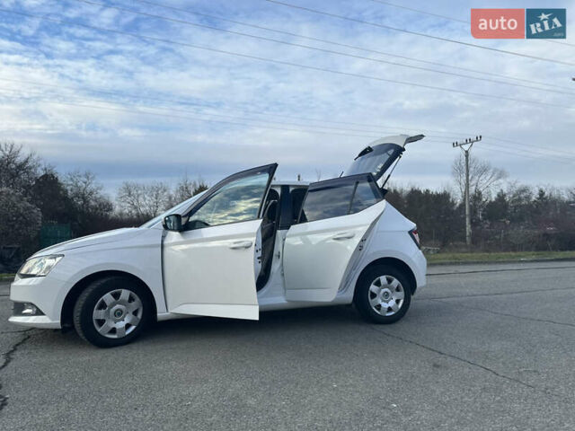 Шкода Фабия, объемом двигателя 1.4 л и пробегом 212 тыс. км за 7600 $, фото 20 на Automoto.ua