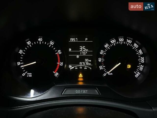 Шкода Фабия, объемом двигателя 1.6 л и пробегом 197 тыс. км за 9720 $, фото 11 на Automoto.ua