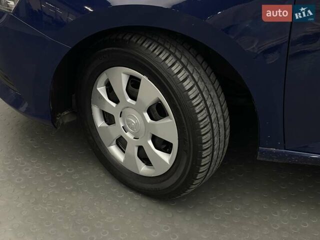 Шкода Фабия, объемом двигателя 1.6 л и пробегом 197 тыс. км за 9720 $, фото 7 на Automoto.ua