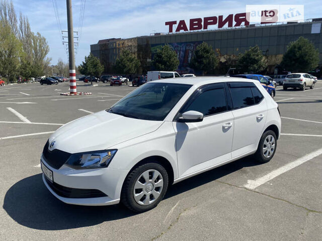 Шкода Фабія, об'ємом двигуна 1.2 л та пробігом 86 тис. км за 9550 $, фото 17 на Automoto.ua