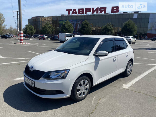 Шкода Фабия, объемом двигателя 1.2 л и пробегом 86 тыс. км за 9550 $, фото 16 на Automoto.ua