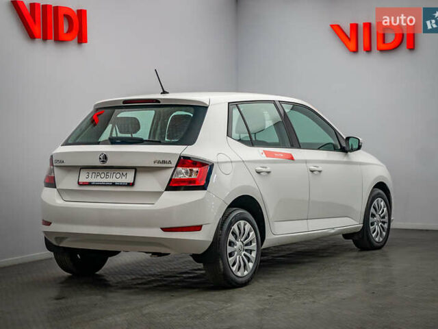 Шкода Фабія, об'ємом двигуна 1 л та пробігом 64 тис. км за 8829 $, фото 1 на Automoto.ua