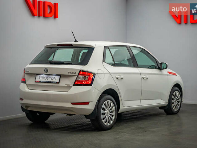 Шкода Фабия, объемом двигателя 1 л и пробегом 84 тыс. км за 8586 $, фото 1 на Automoto.ua