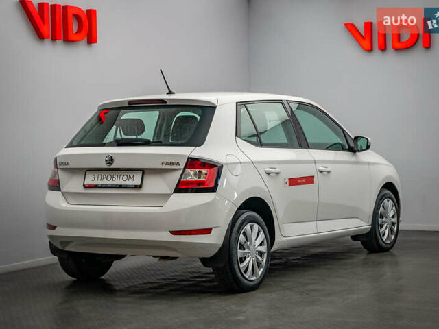 Шкода Фабия, объемом двигателя 1 л и пробегом 103 тыс. км за 8505 $, фото 1 на Automoto.ua