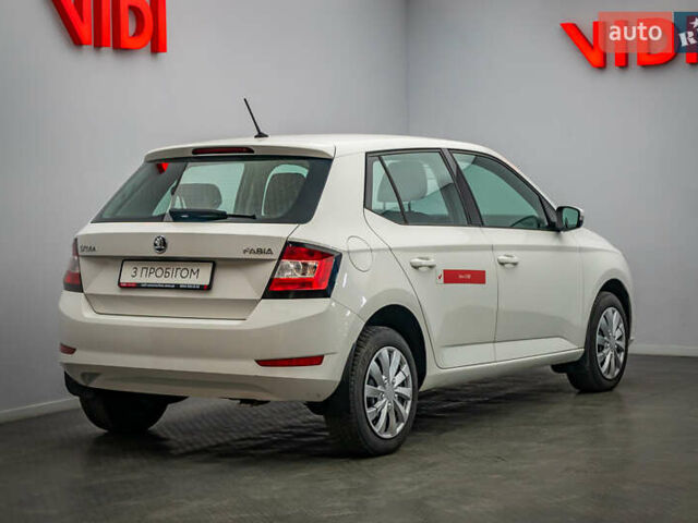 Шкода Фабия, объемом двигателя 1 л и пробегом 68 тыс. км за 8258 $, фото 1 на Automoto.ua