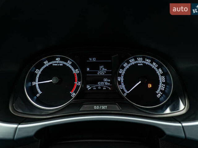 Шкода Фабия, объемом двигателя 1 л и пробегом 103 тыс. км за 8505 $, фото 10 на Automoto.ua