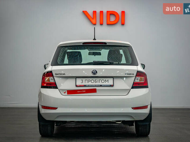 Шкода Фабия, объемом двигателя 1 л и пробегом 103 тыс. км за 8505 $, фото 5 на Automoto.ua