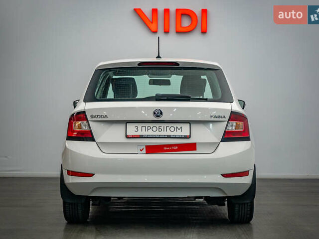 Шкода Фабия, объемом двигателя 1 л и пробегом 88 тыс. км за 8434 $, фото 5 на Automoto.ua