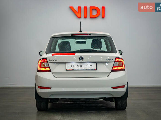 Шкода Фабия, объемом двигателя 1 л и пробегом 68 тыс. км за 8258 $, фото 5 на Automoto.ua