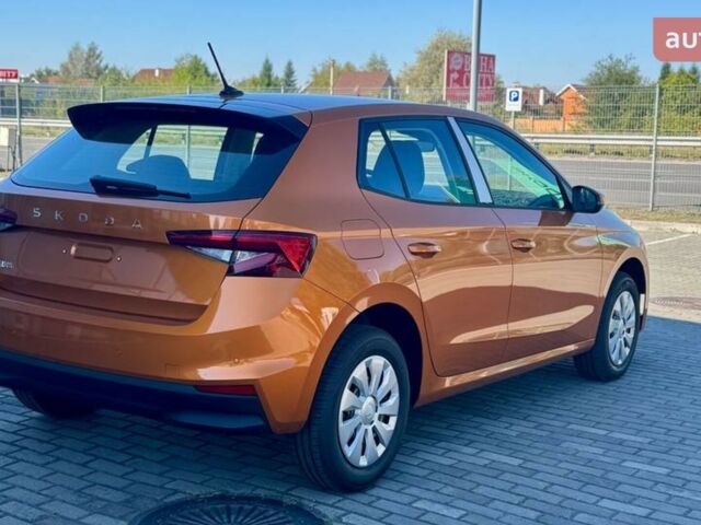 Шкода Фабия, объемом двигателя 1 л и пробегом 0 тыс. км за 21474 $, фото 4 на Automoto.ua