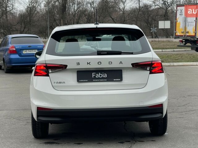 купити нове авто Шкода Фабія 2025 року від офіційного дилера Автоцентр-Україна плюс Шкода фото