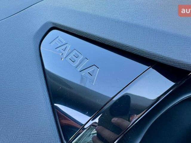 Шкода Фабия, объемом двигателя 1 л и пробегом 0 тыс. км за 21474 $, фото 13 на Automoto.ua