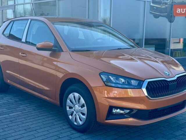 Шкода Фабия, объемом двигателя 1 л и пробегом 0 тыс. км за 21474 $, фото 2 на Automoto.ua