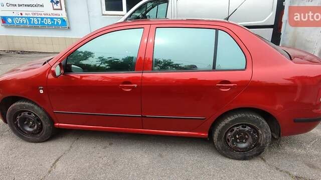 Шкода Фабия, объемом двигателя 1.4 л и пробегом 204 тыс. км за 5200 $, фото 2 на Automoto.ua