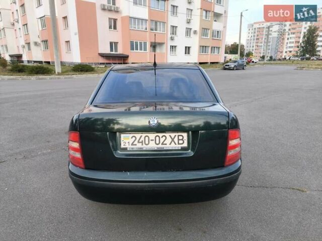 Шкода Фабія, об'ємом двигуна 1.2 л та пробігом 181 тис. км за 2100 $, фото 2 на Automoto.ua