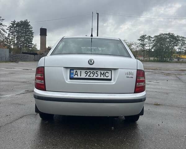 Шкода Фабія, об'ємом двигуна 1.39 л та пробігом 331 тис. км за 2950 $, фото 5 на Automoto.ua