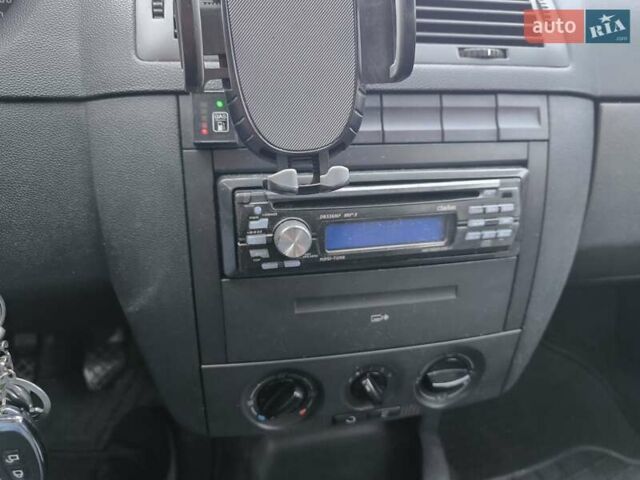 Шкода Фабія, об'ємом двигуна 1.2 л та пробігом 181 тис. км за 2100 $, фото 10 на Automoto.ua