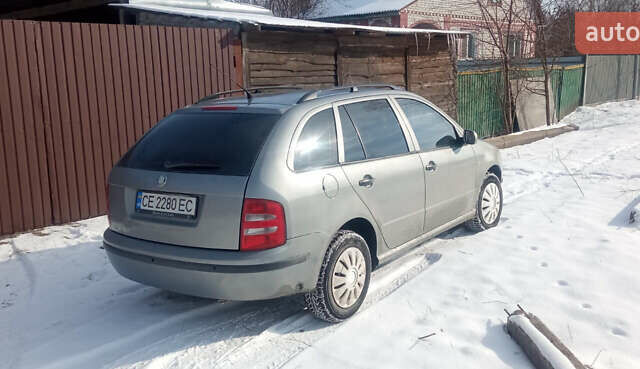 Шкода Фабия, объемом двигателя 1.2 л и пробегом 220 тыс. км за 3200 $, фото 2 на Automoto.ua