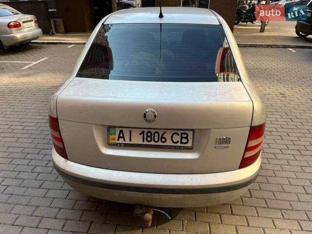 Шкода Фабия, объемом двигателя 1.39 л и пробегом 440 тыс. км за 1900 $, фото 1 на Automoto.ua