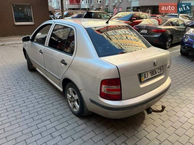 Шкода Фабия, объемом двигателя 1.39 л и пробегом 440 тыс. км за 1900 $, фото 2 на Automoto.ua