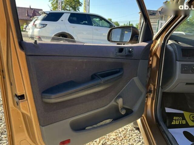 Шкода Фабия, объемом двигателя 0 л и пробегом 229 тыс. км за 2800 $, фото 7 на Automoto.ua