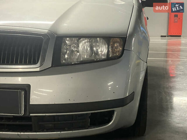 Шкода Фабия, объемом двигателя 1.9 л и пробегом 326 тыс. км за 3490 $, фото 8 на Automoto.ua