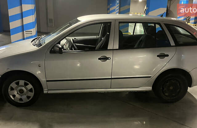 Шкода Фабия, объемом двигателя 1.9 л и пробегом 326 тыс. км за 3490 $, фото 7 на Automoto.ua